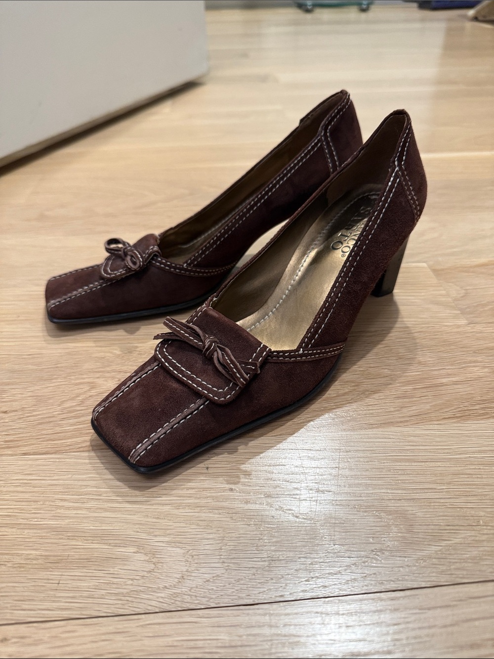 Vintage Franco Sarto Dark Brown Suede Knot-Trim Pumps